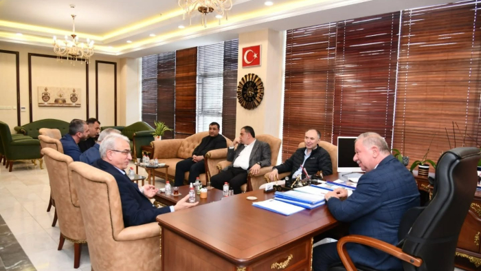Mustafa Tutar’a ne vaat edildi..?