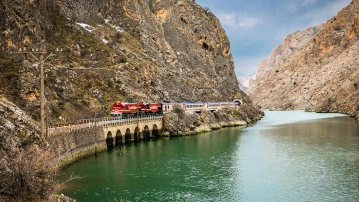Turistik Doğu Ekspresi 10.166 yolcuya hizmet verdi..!