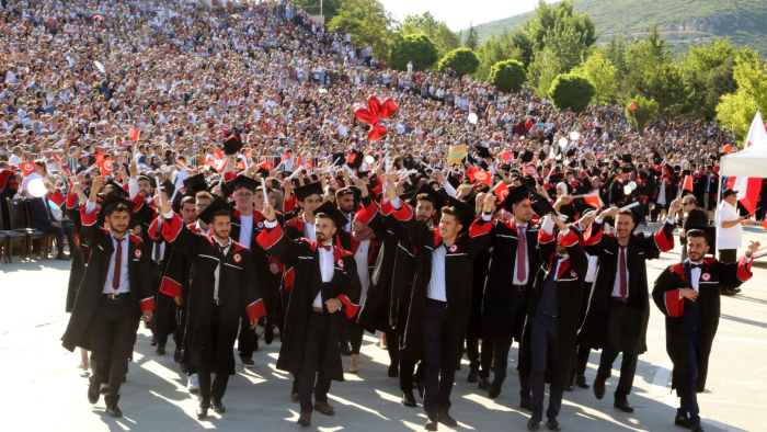 ISPARTA'DA üniversite öğrencilerinden ZAM  tepkisi..!